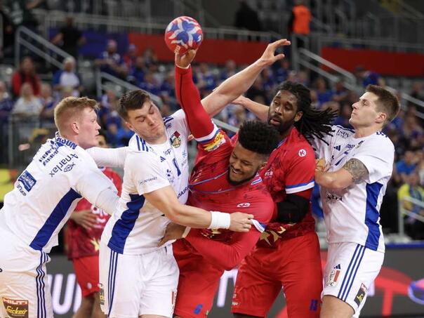 No surprises on the third day of the World Handball Championship