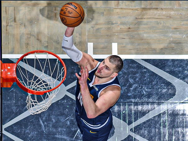 The miraculous Jokić dominated again, Zubac destroyed the Lakers