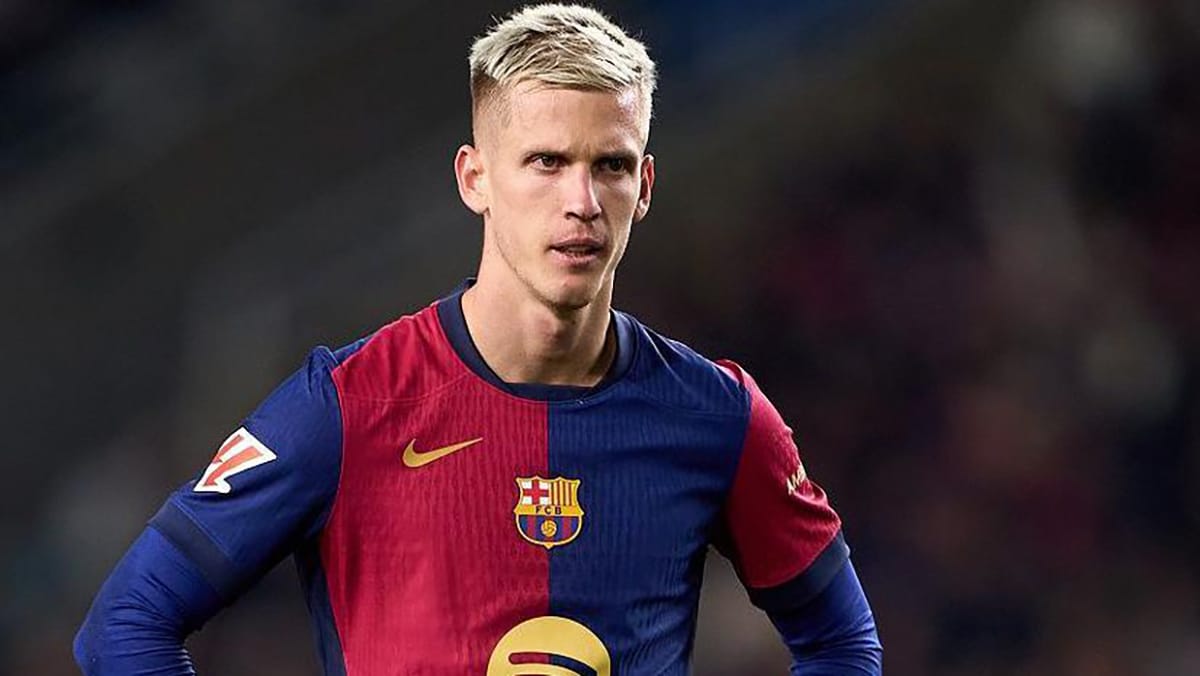 Dani Olmo officially removed from the Barcelona team