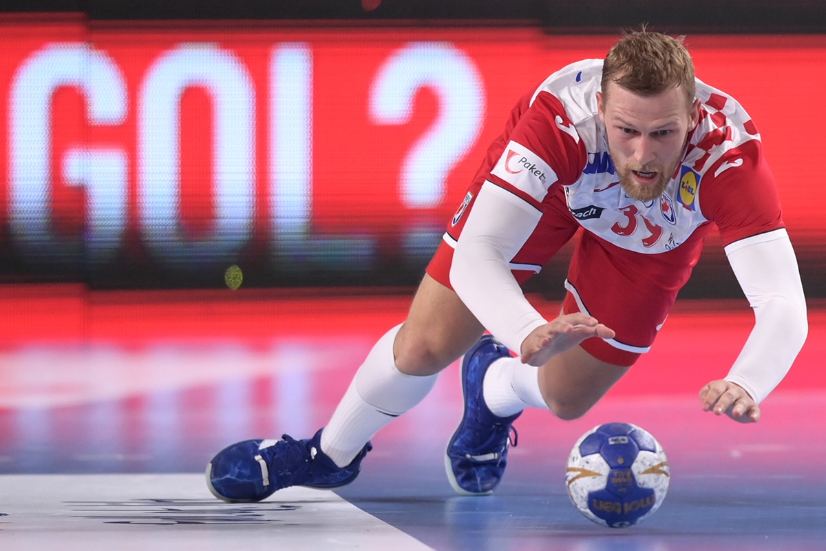 Ljubušak on the list of players for the game against Iceland