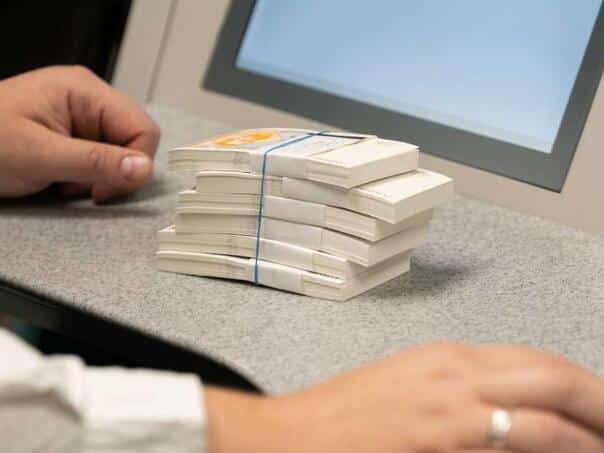 Foreign direct investment in Bosnia and Herzegovina fell by 3.4 percent, the biggest investors being Croatia, Germany and Slovenia