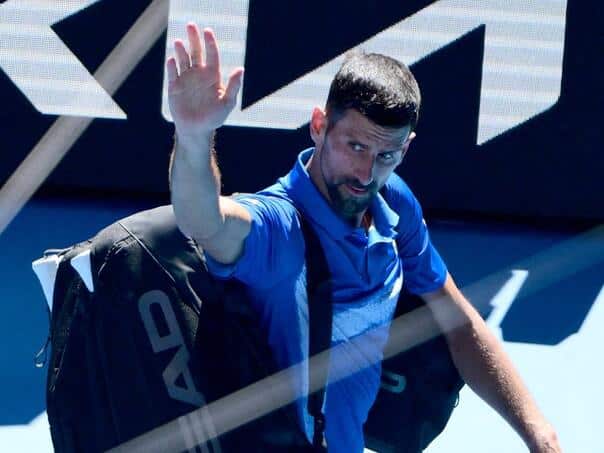 Djokovic withdrew from the Australian Open, part of the audience booed him!