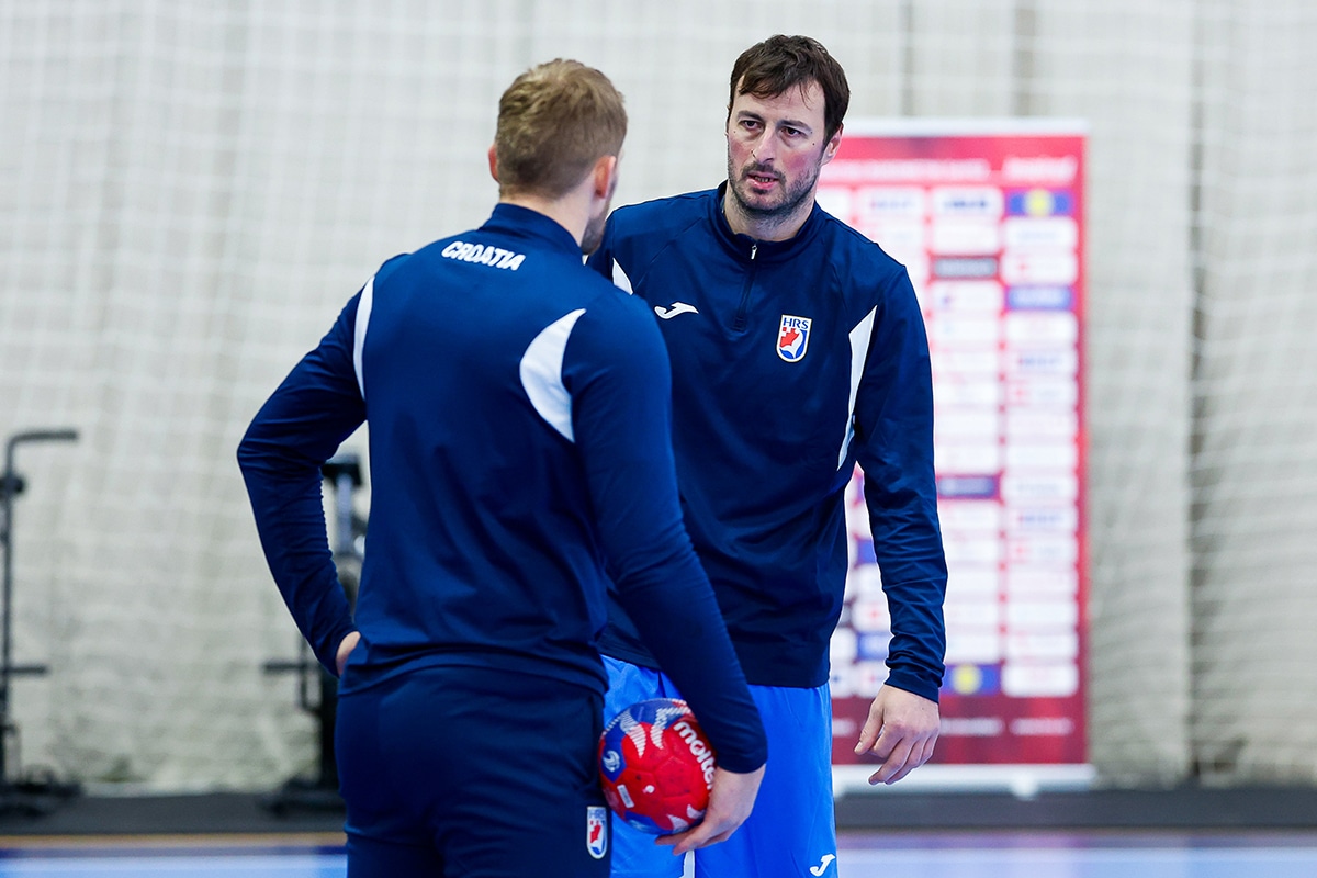 Duvnjak angry, the handball players apologized to the fans