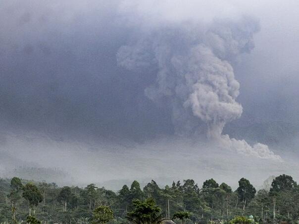 A volcano erupted on the Indonesian island of Java, ash rose a kilometer in height