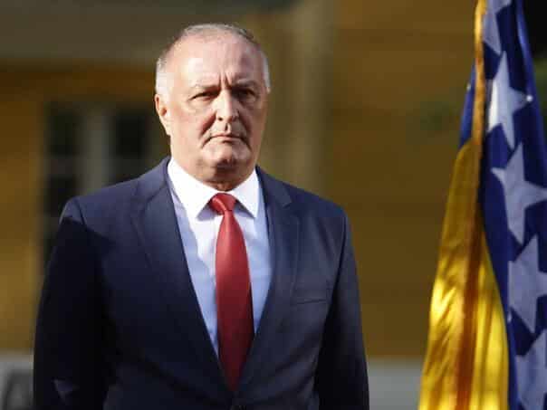 Helez: Whoever ignores Schmidt’s order will suffer the fate of Dodik