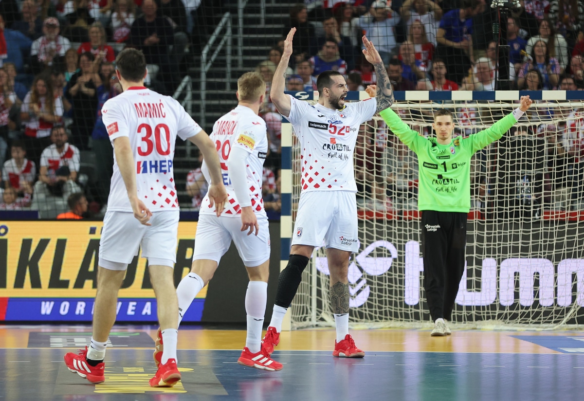 Sensational Croatia on the wings of Kuzmanović defeated the Icelanders