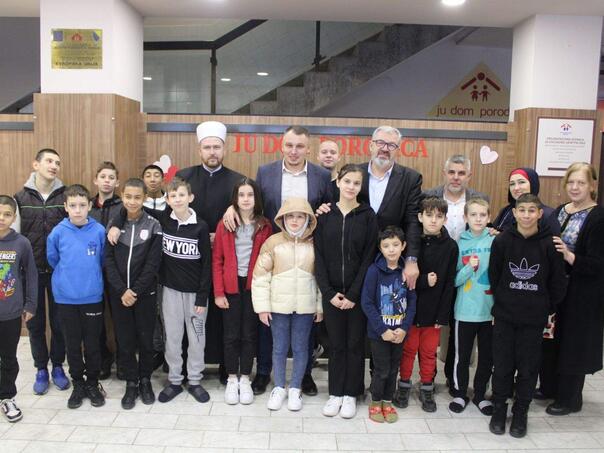 The Islamic community delivers aid across the country: Every hand of support strengthens society and community