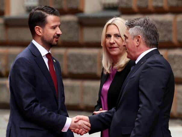 Komšić spoke with Milatović: He expressed his condolences