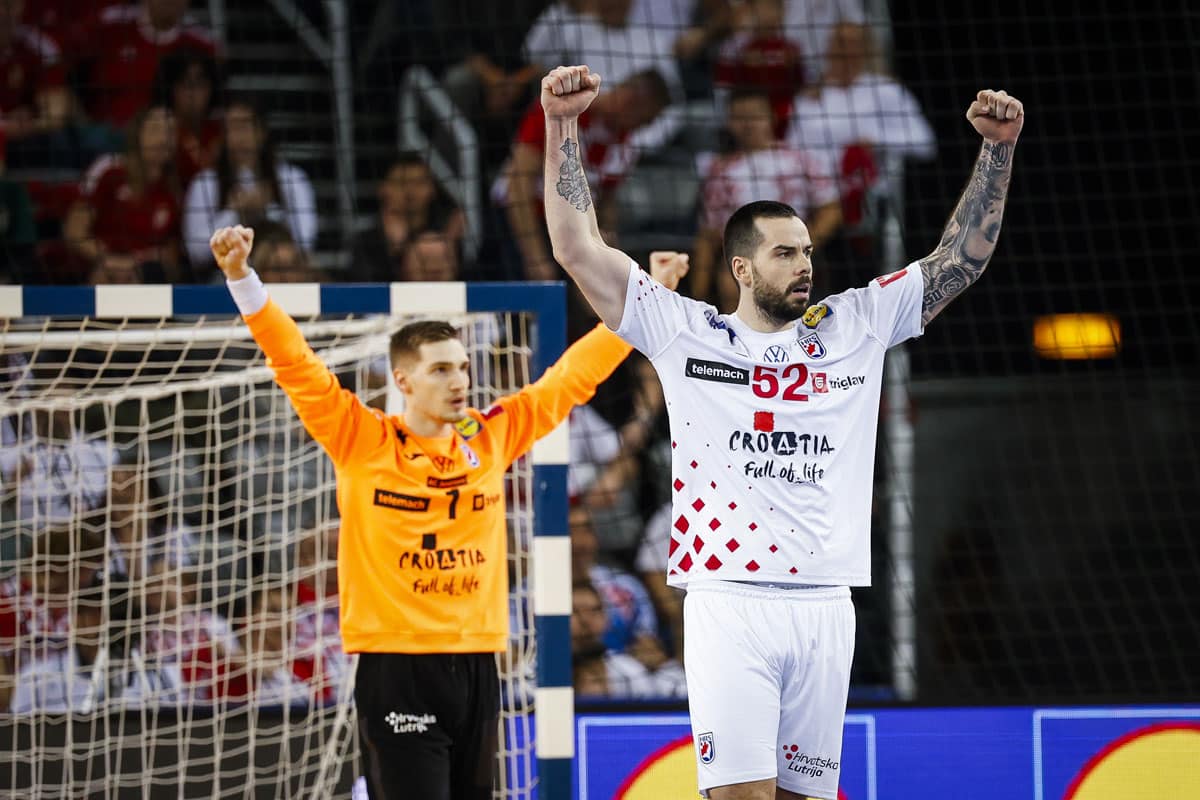 Croatia “AUTSAJDER” v. France, Cindrić and Karačić “healed”