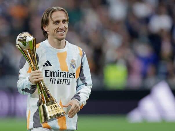 Modrić breaks records: He is now among the 10 footballers with the most appearances in Real