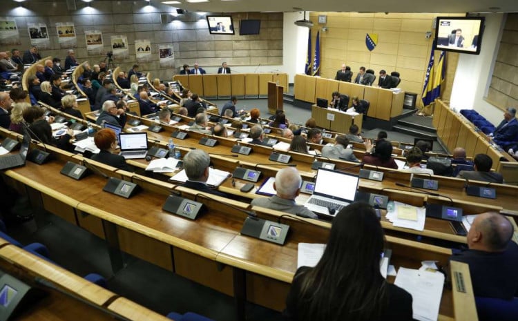 More than 3.4 million KM have been set aside for the salaries of federal representatives in 2024, this year they will receive a raise