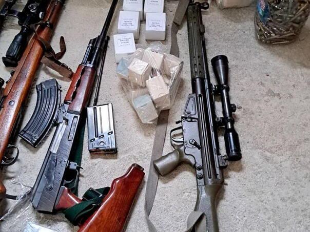 One person was arrested in Stolac, military and automatic rifles were confiscated