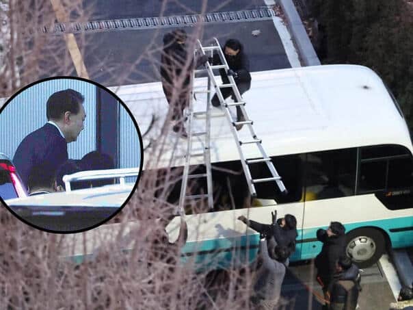 Arrested president of South Korea, film scene during the arrest