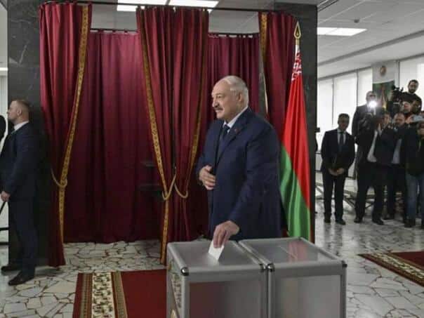A convincing victory of Lukashenk in the presidential elections in Belarus