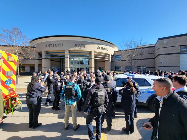 Horror in the USA: A student shot at schoolmates, then wounded himself