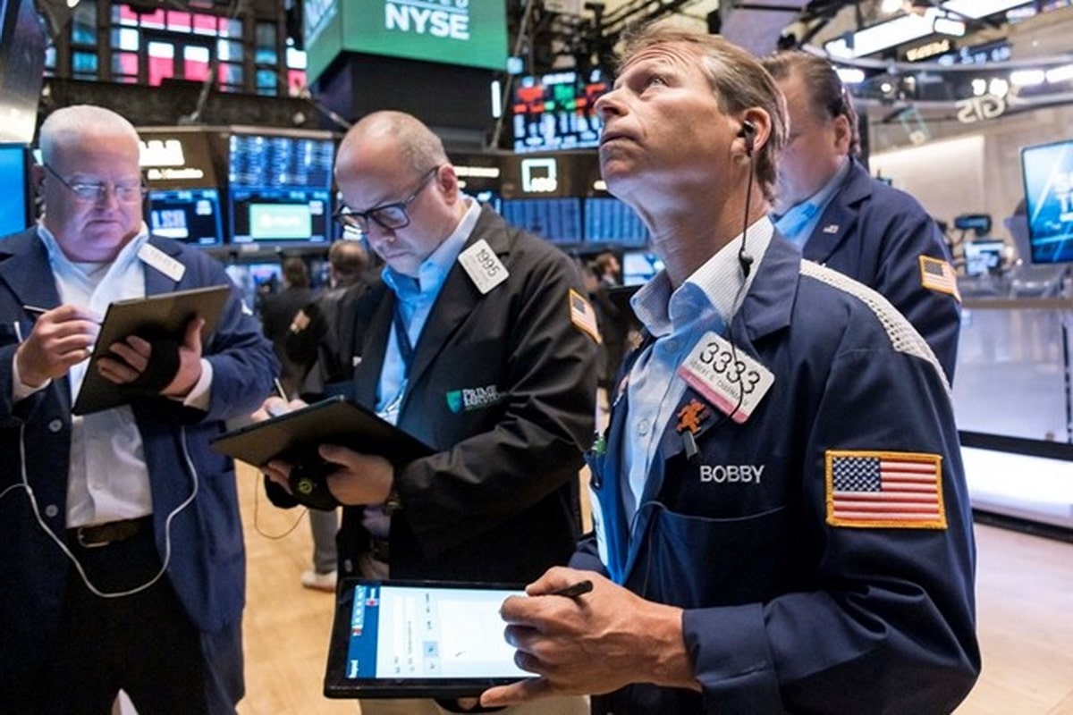 World stock markets rose strongly
