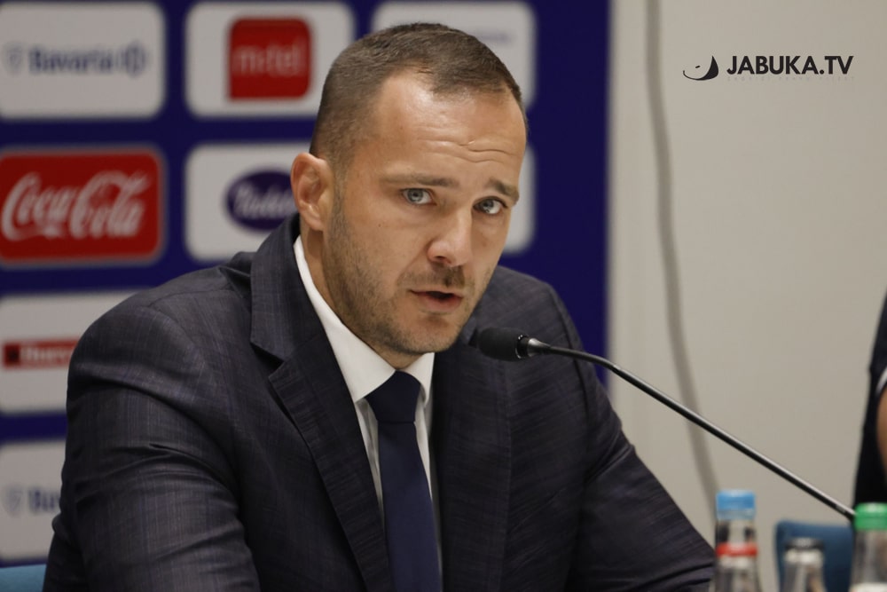 Zeljković announced the construction of 18 fields with artificial grass