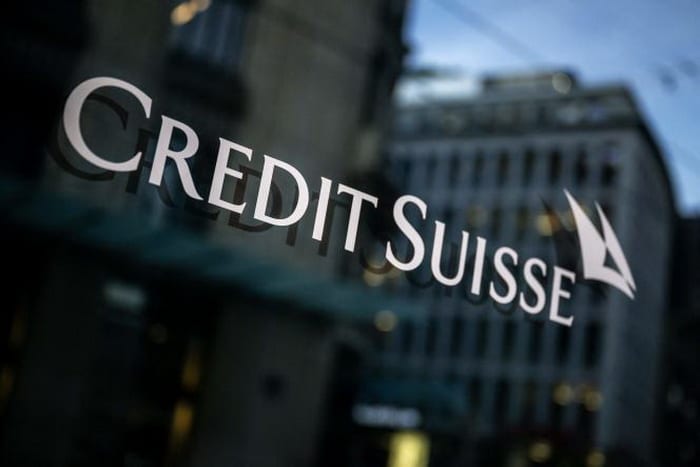UBS offers Holiday benefits only former employees Credit Suisse