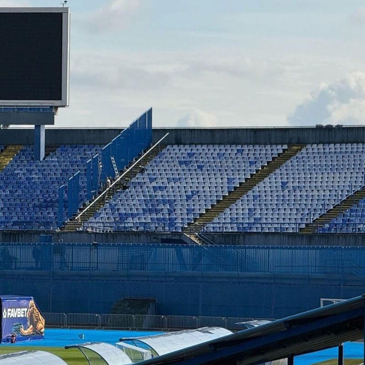 Dinamo sets a protective fence on the away forum, Hajduk requested the reaction of the State Inspectorate