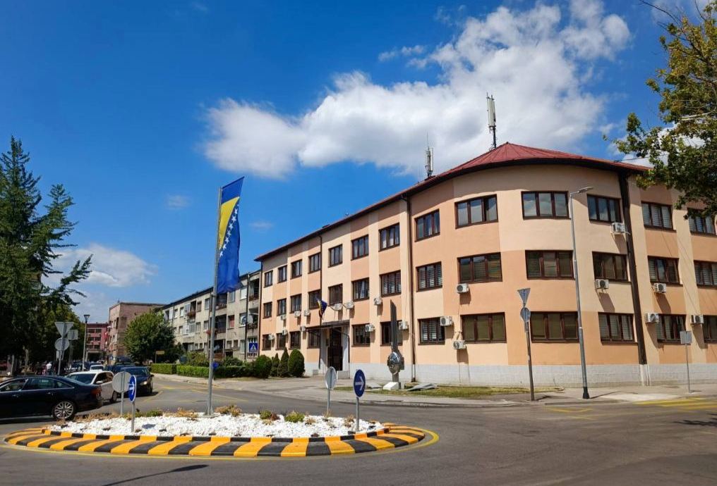 Tuzla: Violent behavior over the User (10) Institute for Persons with Disabilities