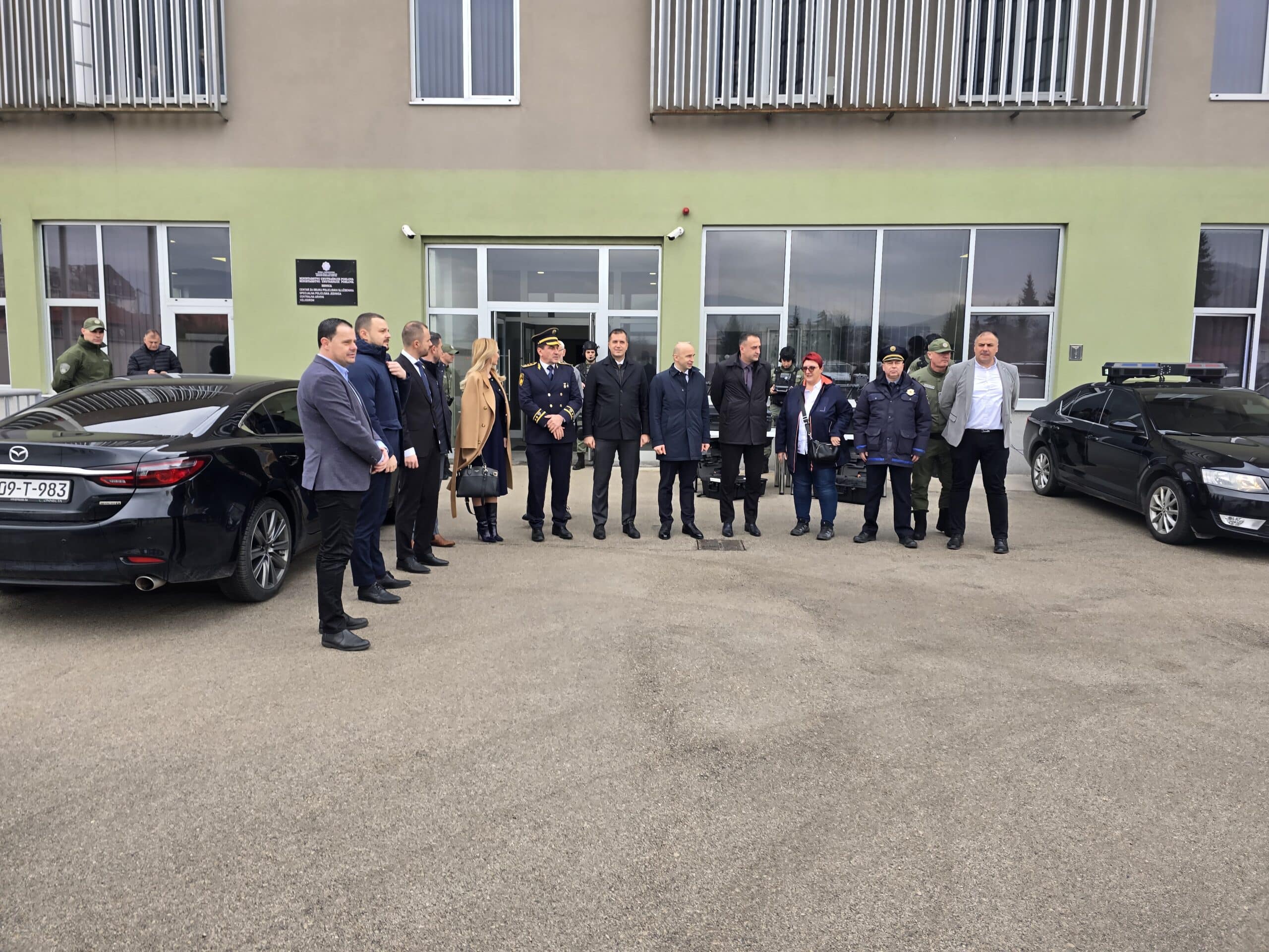 Smart street surveillance: Police vehicles in the ZDK equipped with an advanced video system