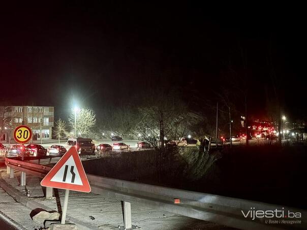 PHOTO: A MILOMETY COLONDER OF VEHICLES IN JABLANICA