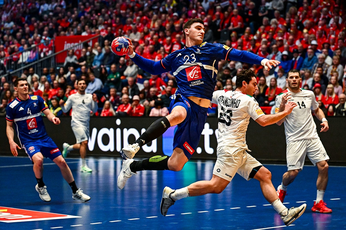France won bronze on the SP