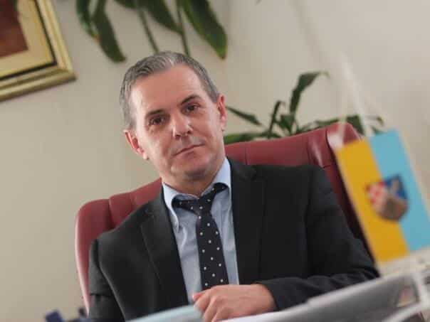 Paradox: Former Mayor of the Champions acquitted, his assistant convicted