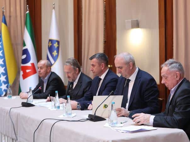 Constituent session of the Council of the Chief of the SDA, Consideration and current political situation