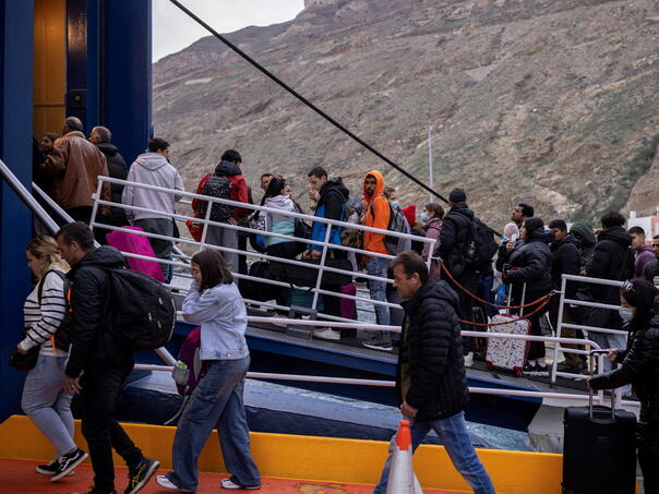 Panic to Santorini because of “roya earthquakes”: runs out more than 11,000 people