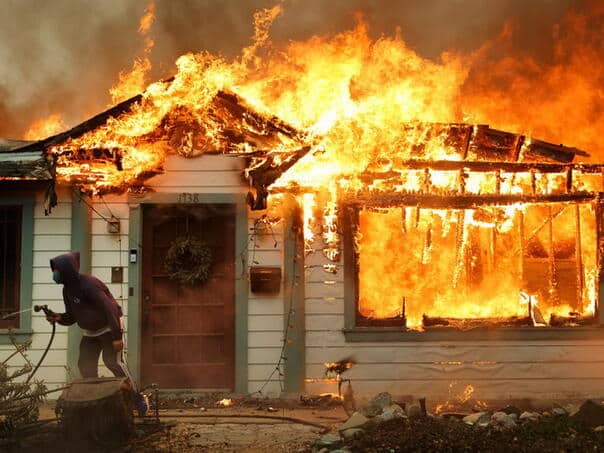 Fires in California “will cost” insurance companies up to $ 45 billion