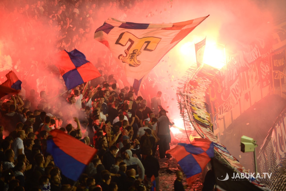 English: Two of the three best fan groups are in Croatia