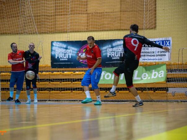 TVsa with victory stayed in the game to pass on