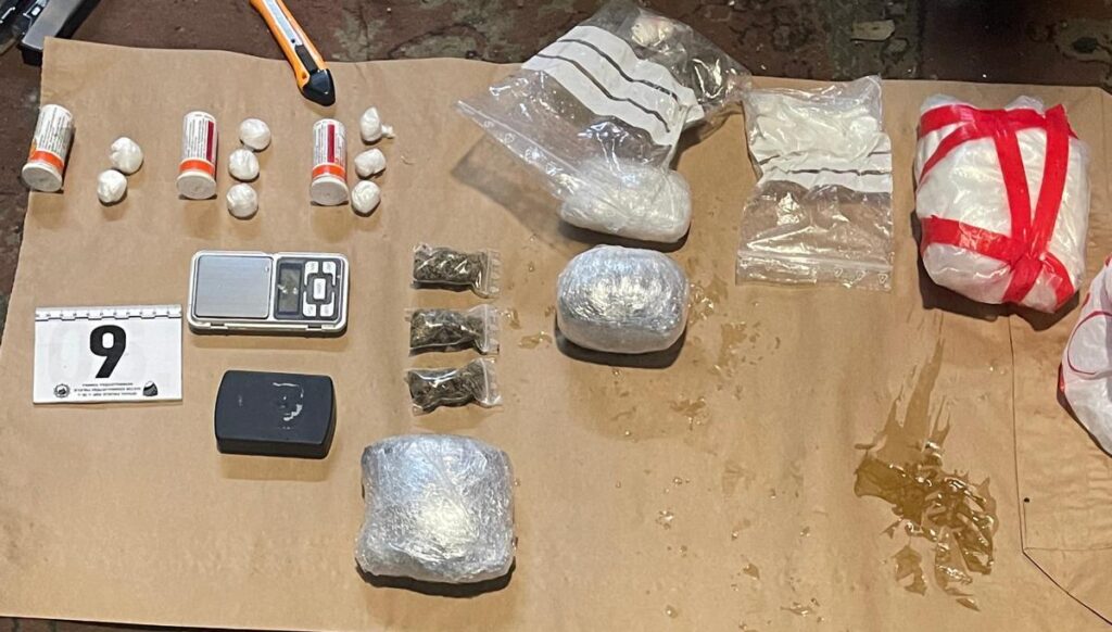 PHOTO: Three people arrested in Tuzla Canton: A drug found, bombs, explosives