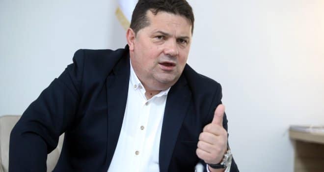 New Moments Nenad Stevandić: I am ready to withdraw the laws that brought NSRS, if the same does Schmidt