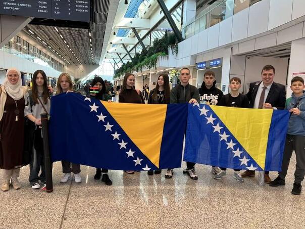Bh. Students brushed on IFEST2 competition of science, technology and innovation