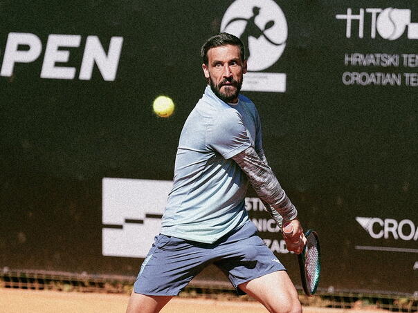 Damir Jumhur handed over the match to Borni Ćorić