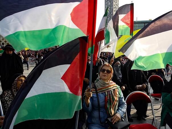 Themonstrates on the streets of Tehran showed support for Palestinians