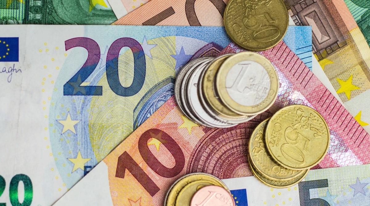 Euro jumped after the Ukrainian consent to the ceasefire