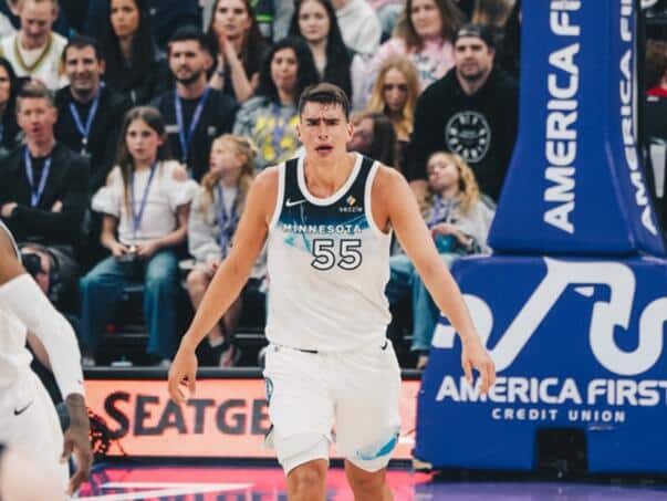 Garza had more points than a minute on parquet
