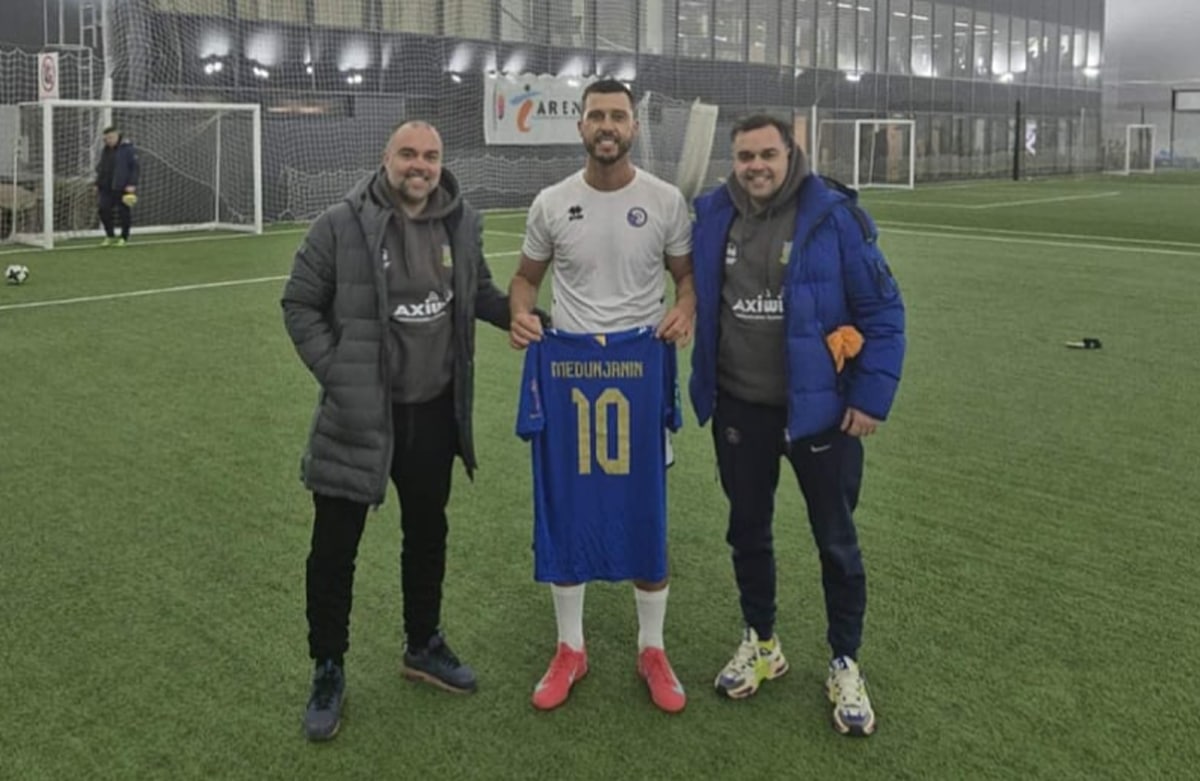 Medunjanin again in the jersey of BiH