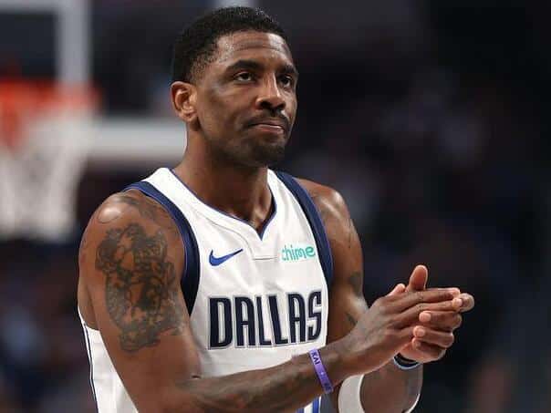 Kyrie Irving foamed the ligaments