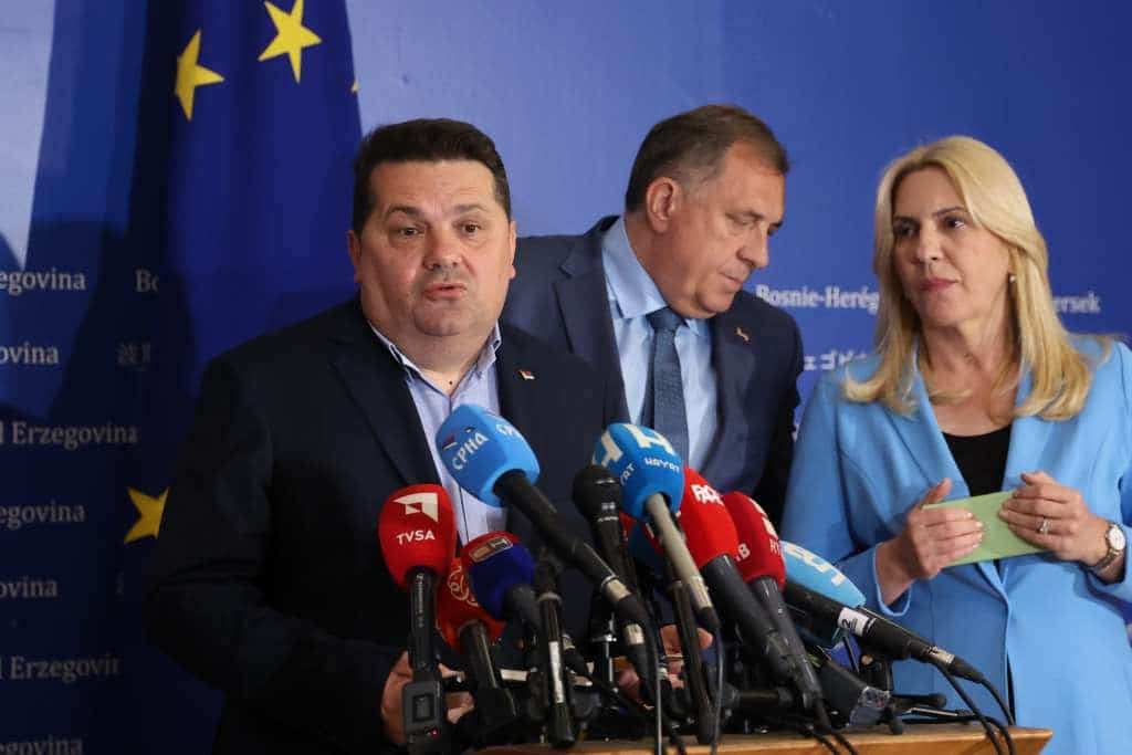 The Court of BiH from Interpol requested the announcement of the International Order for Dodik and Stevandić