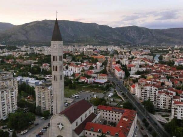 Youth in Mostar glorified Hitler and Nazi regime?