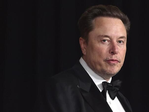 Musk supported the US and NATO withdrawal from UN and NATO