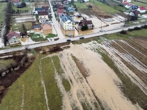 Heavy rain caused numerous problems in Travnik and Gornji Vakuf, flooded multiple facilities