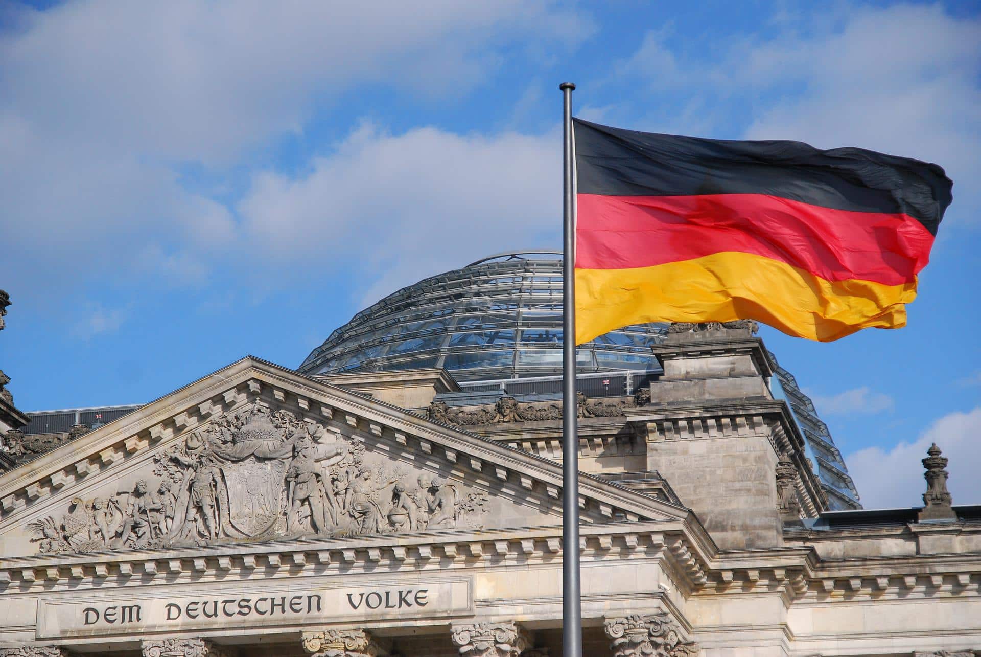 Self-employment but temporarily: more and more people in Germany run their own business