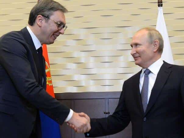 Putin sent a birthday card to Vučić