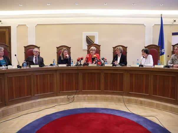 Constitutional Court confirmed: a decision on the temporary measure is considered
