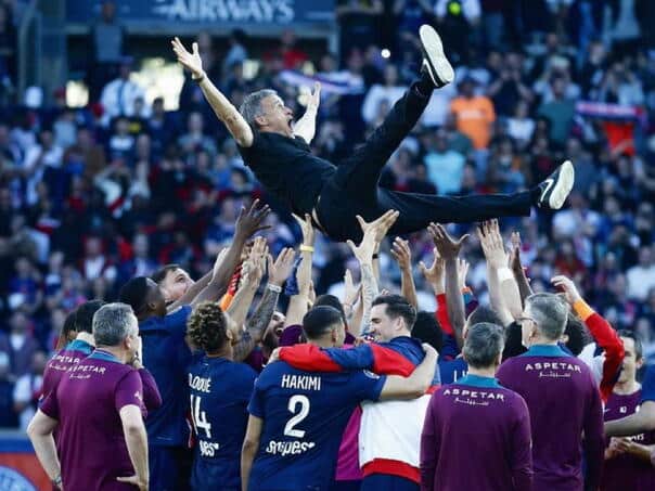PSG provided a record title of the champions of six cars before the end of the championship